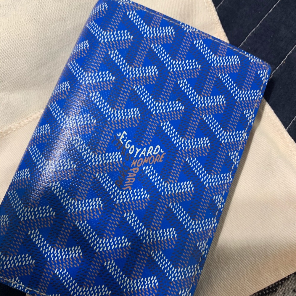 Goyard Passport Holder